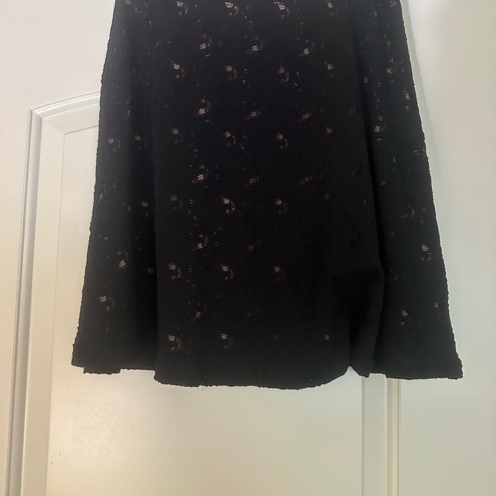 Elegant Black Lace skirt